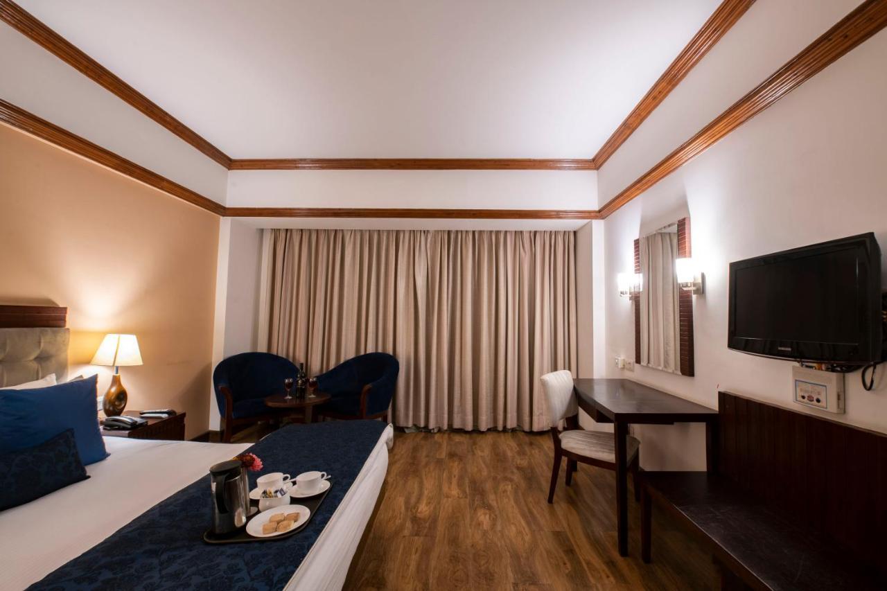 Mastiff Grand Manali Resort Zewnętrze zdjęcie