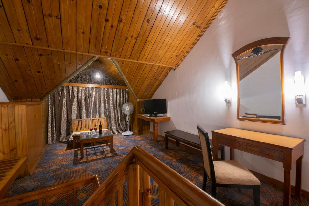 Mastiff Grand Manali Resort Zewnętrze zdjęcie
