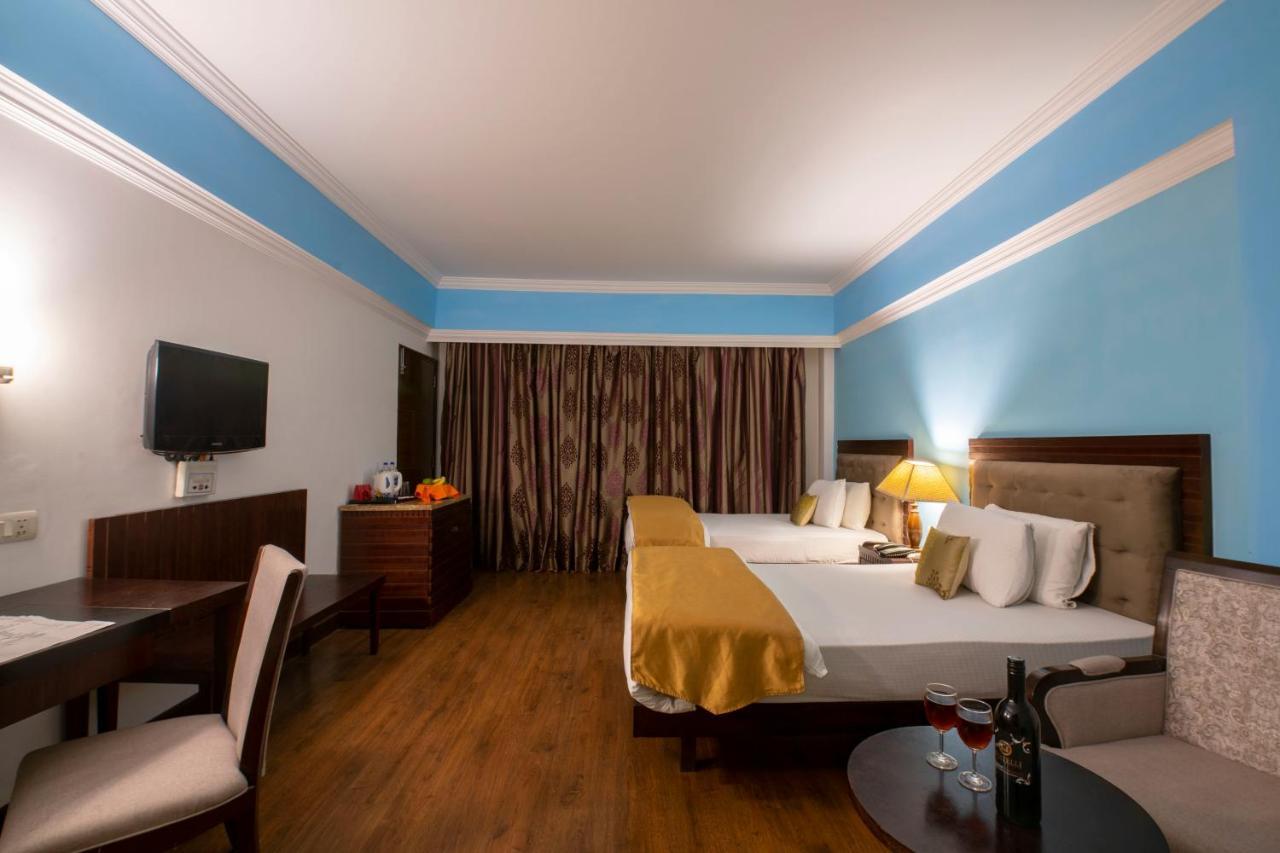 Mastiff Grand Manali Resort Zewnętrze zdjęcie