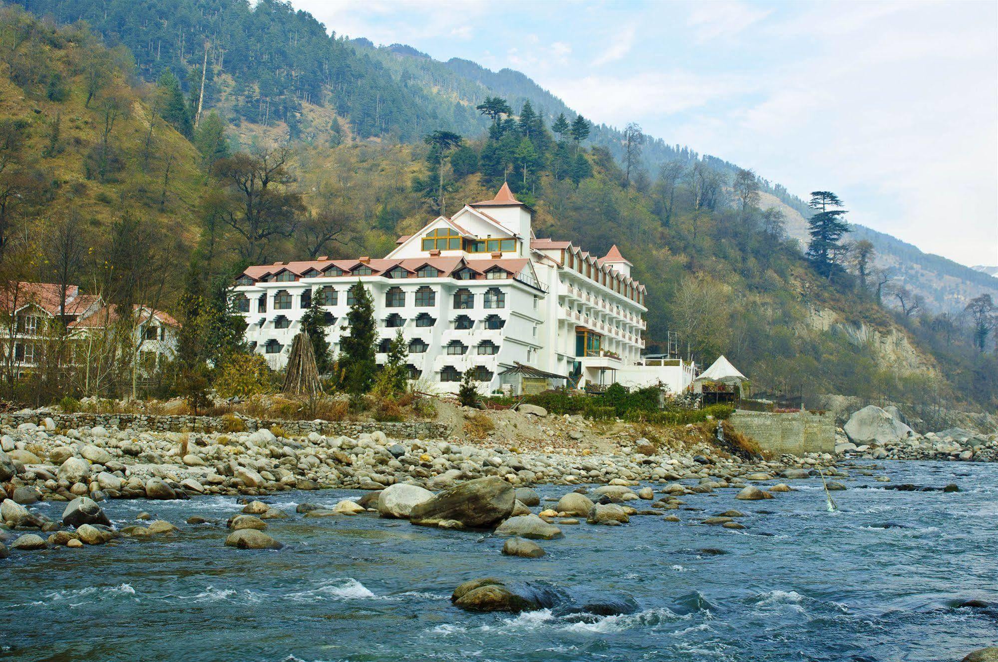 Mastiff Grand Manali Resort Zewnętrze zdjęcie